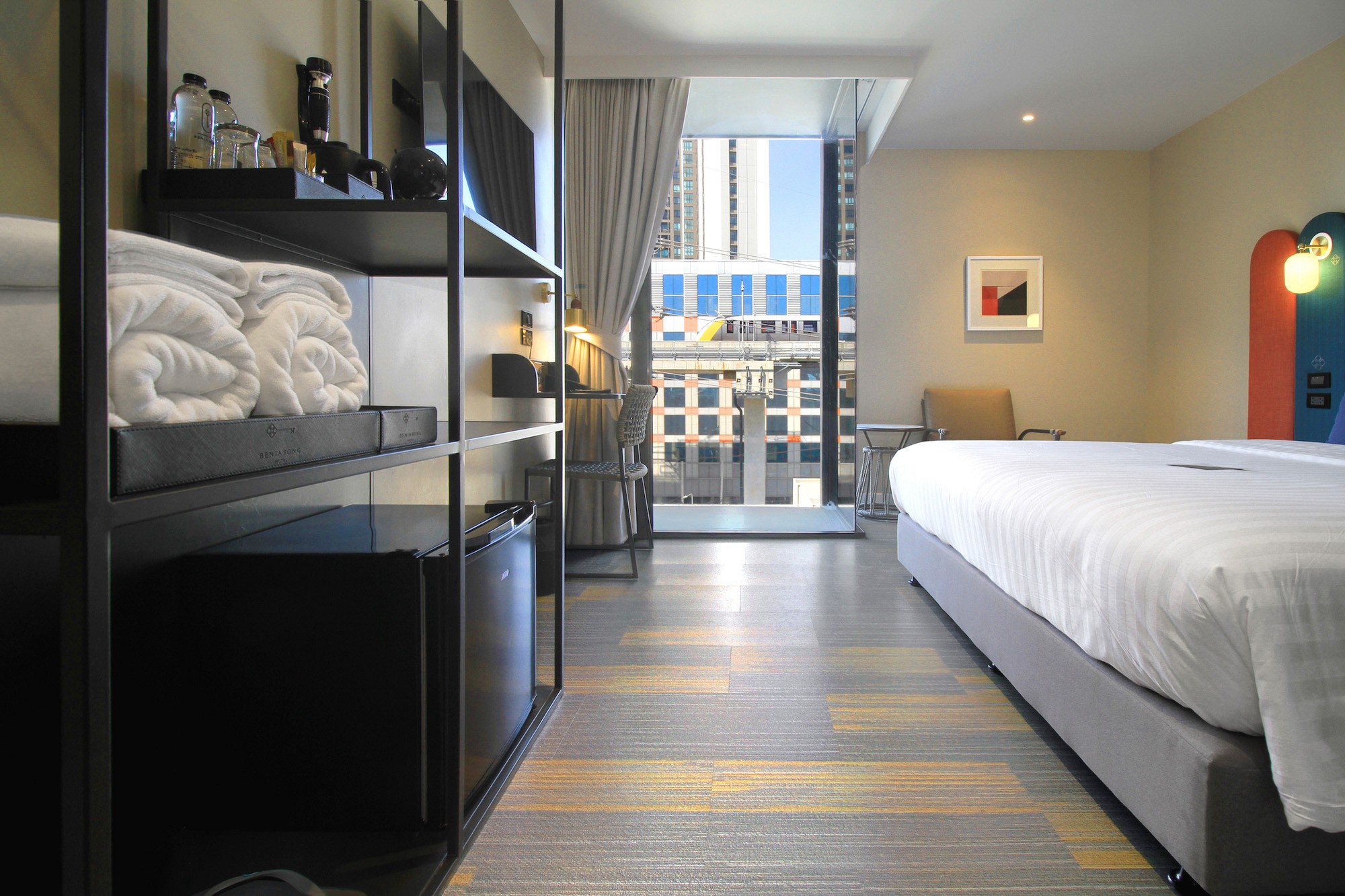 Grand Deluxe Corner Room